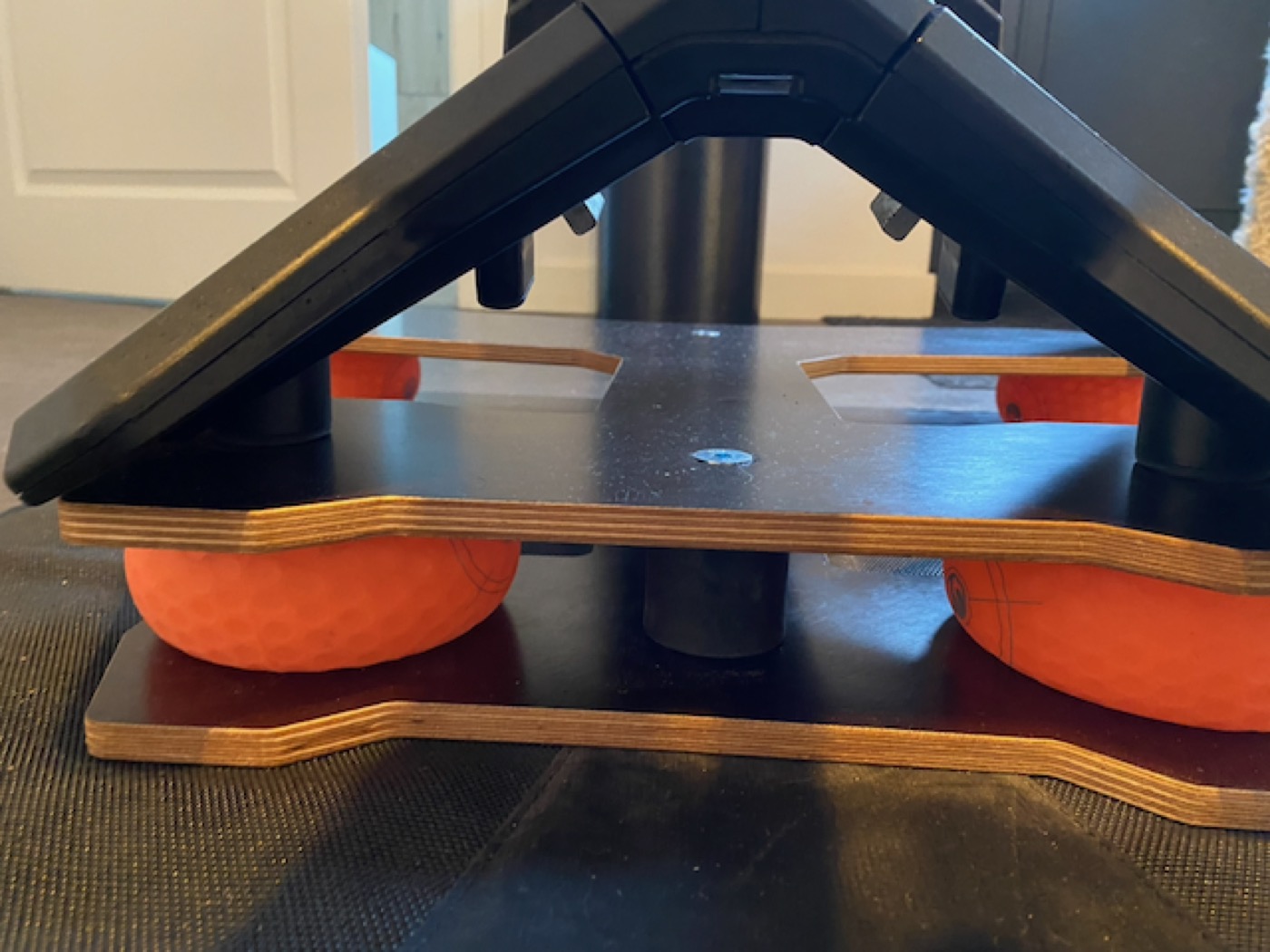 Orange ball dampening system